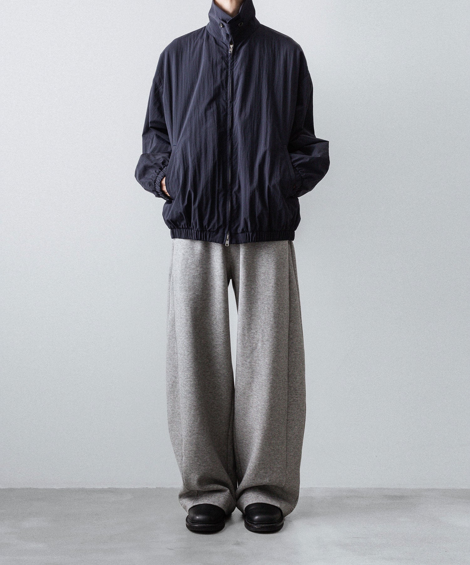 ssstein / シュタイン】RECYCLED NYLON OVERSIZED ZIP JACKET - DARK