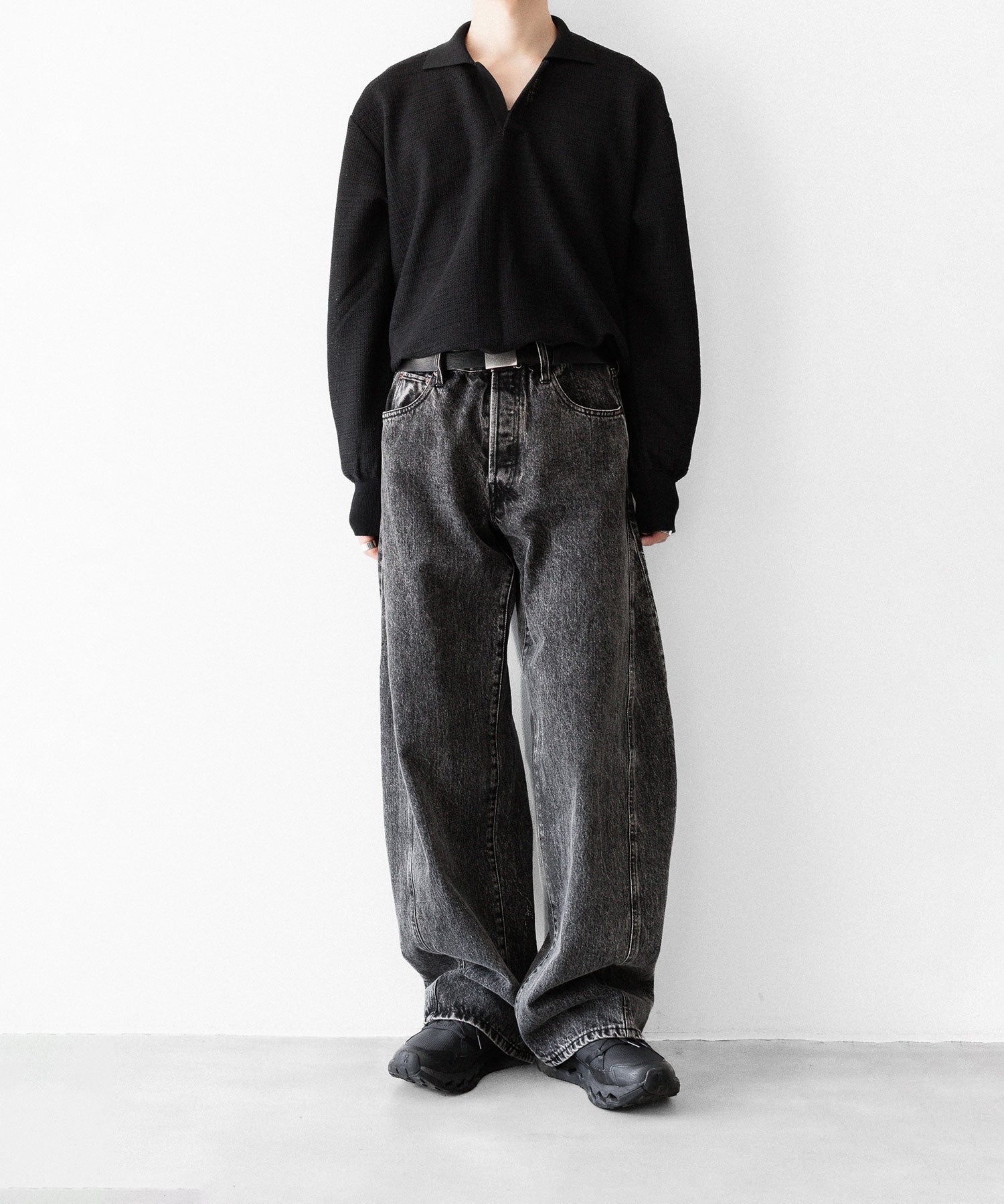 あ*す様 【ブラック】ssstein × UMBRO　ワイドジーンズ ssstein × UMBRO】DEFORMATION WIDE DENIM JEANS - BLACK | 公式通販