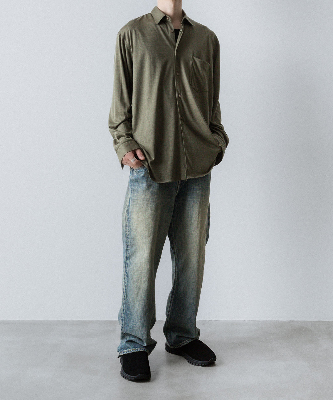 INTÉRIM(インテリム)のSHABBY VINTAGE "1947XX" SHUTTLE DENIM TROUSERS - S.NAVYの公式通販サイトsession福岡セレクトショップ