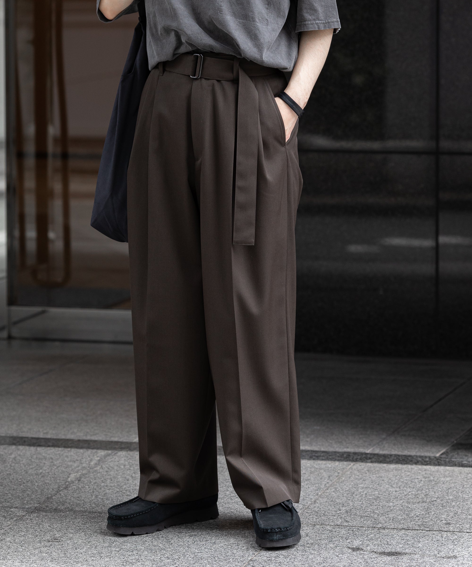 stein / シュタイン】BELTED WIDE STRAIGHT TROUSERS - MILITARY KHAKI