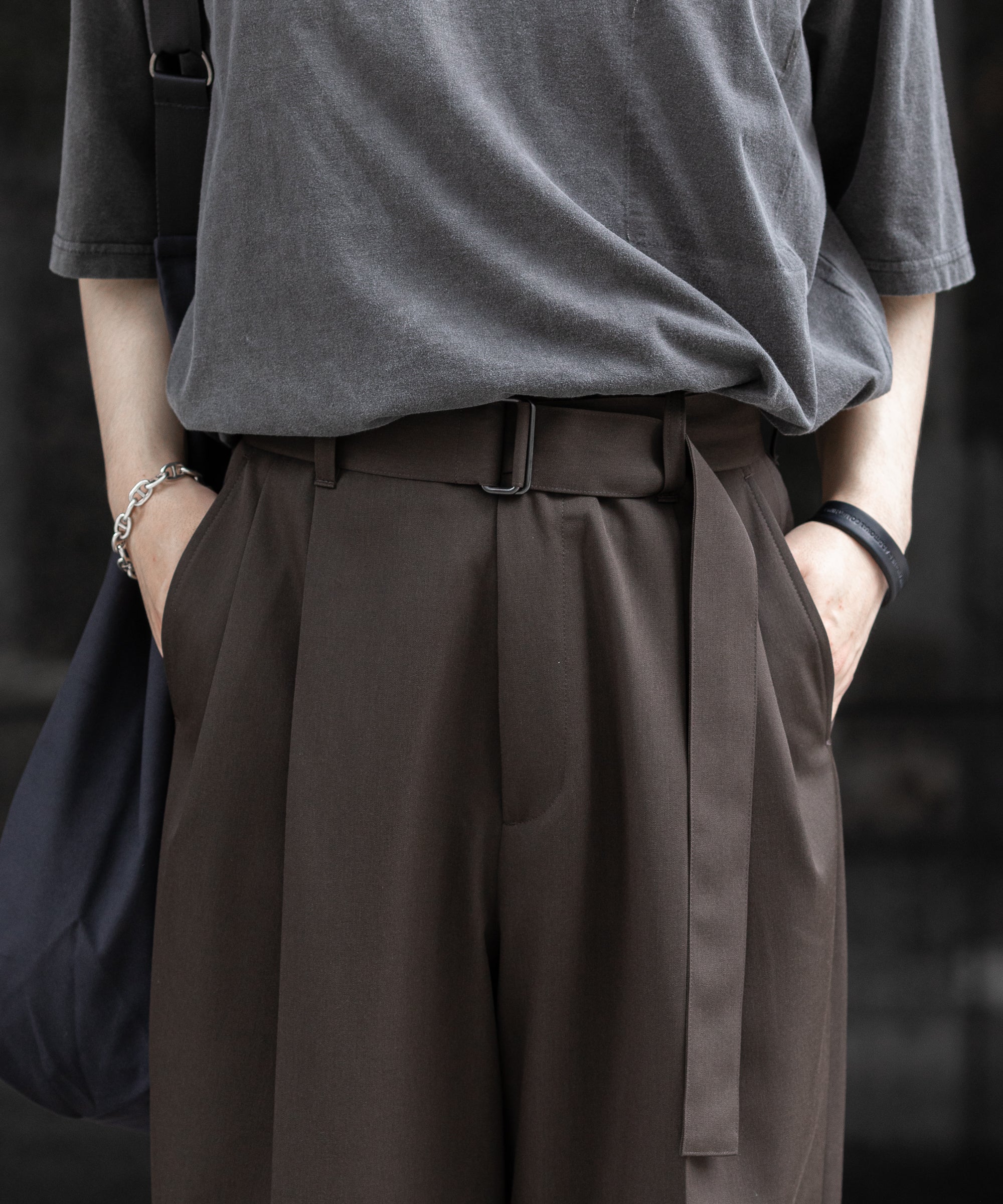 stein / シュタインBELTED WIDE STRAIGHT TROUSERS   MILITARY KHAKI