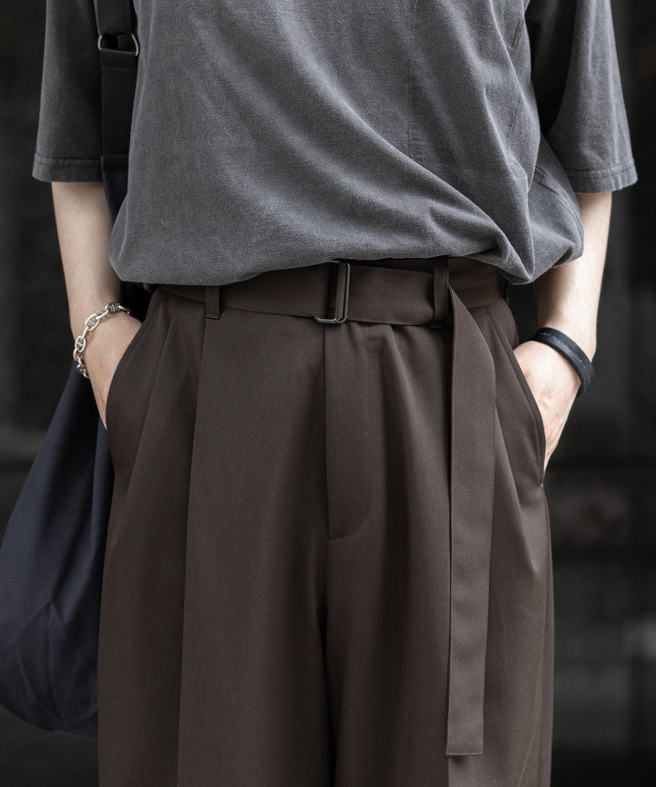 stein(シュタイン)の23AWコレクションBELTED WIDE STRAIGHT TROUSERSのMILITARY KHAKI