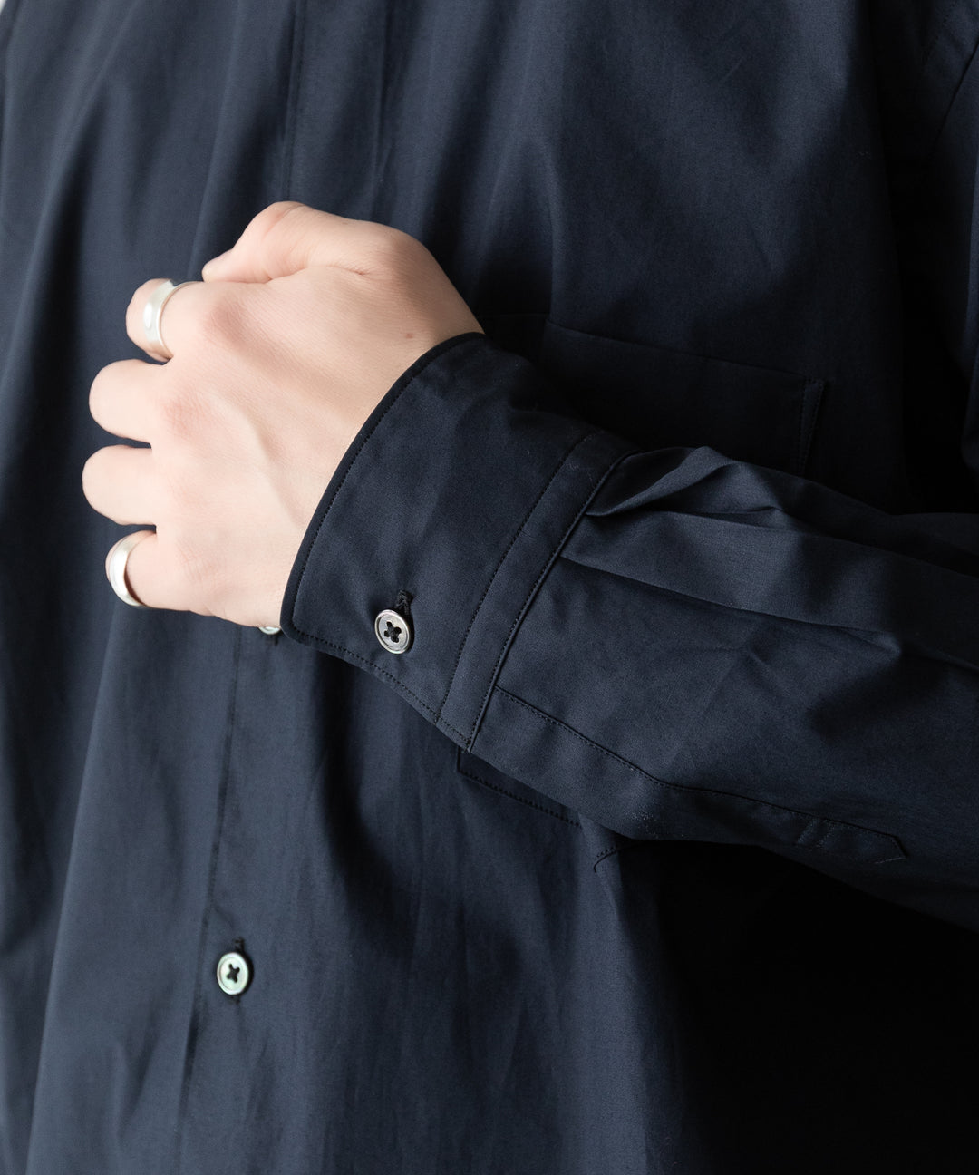 INTÉRIM(インテリム)のVINTAGE COTTON POPLIN L/S REGULAR COLLAR SHIRT - D.BLUEの公式通販サイトsession福岡セレクトショップ