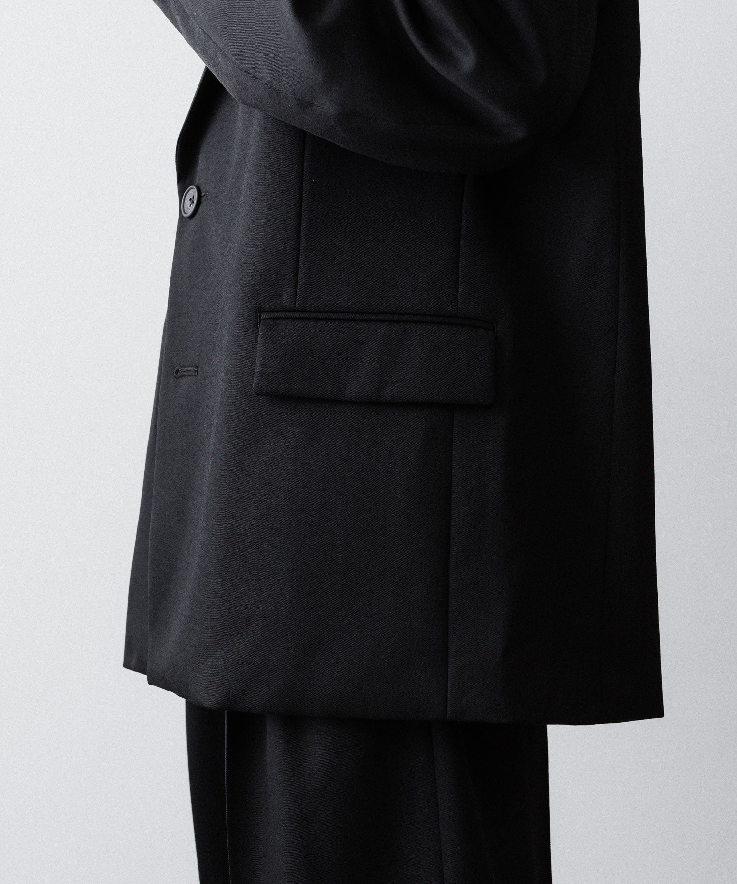 ssstein(シュタイン)のOVERSIZED SINGLE BREASTED JACKET (2/60 WOOL GABARDINE) - BLACKの公式通販サイトsession福岡セレクトショップ