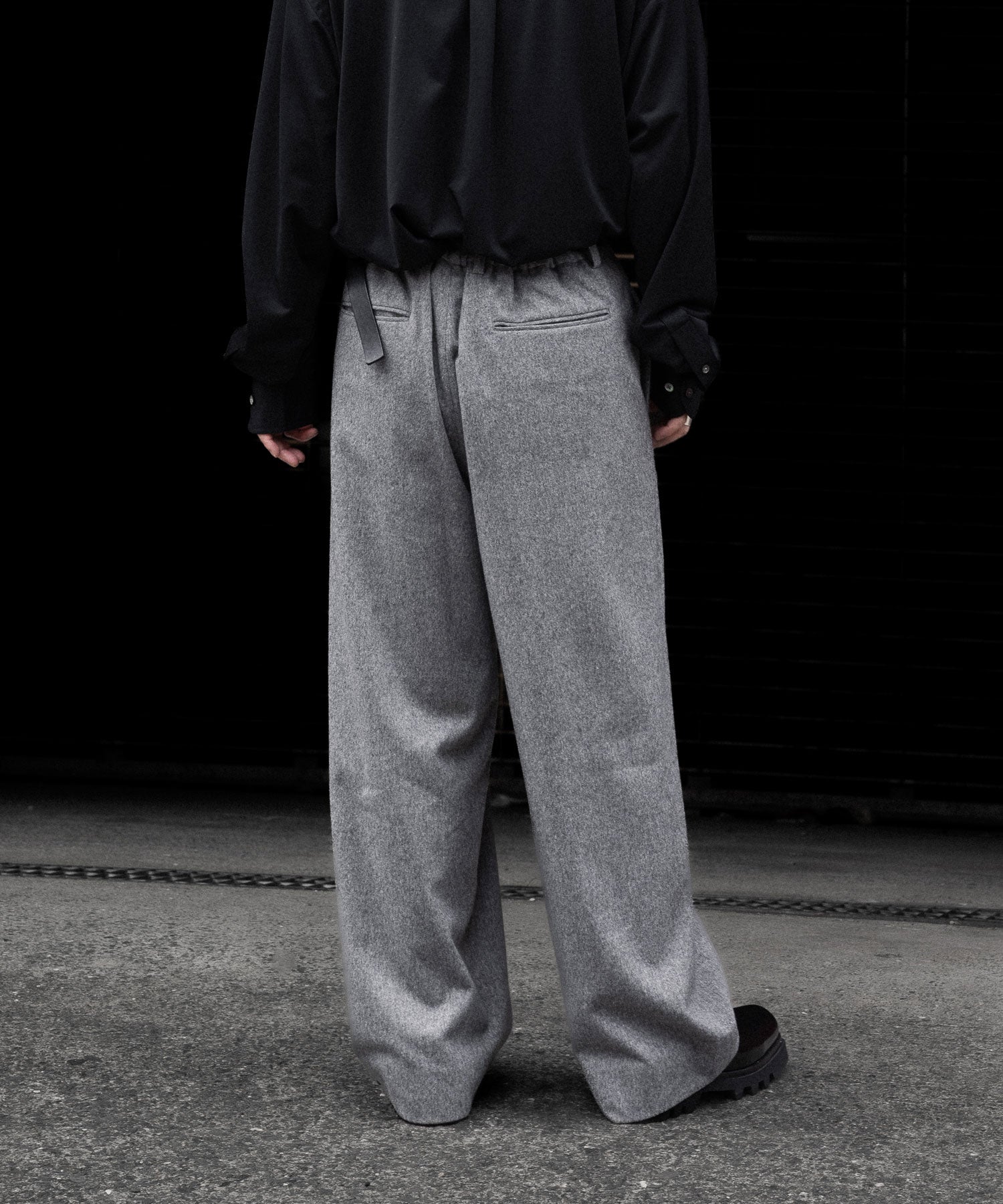 ssstein / シュタイン】W/CA BEAVER EASY WIDE TROUSERS - GREY | 公式