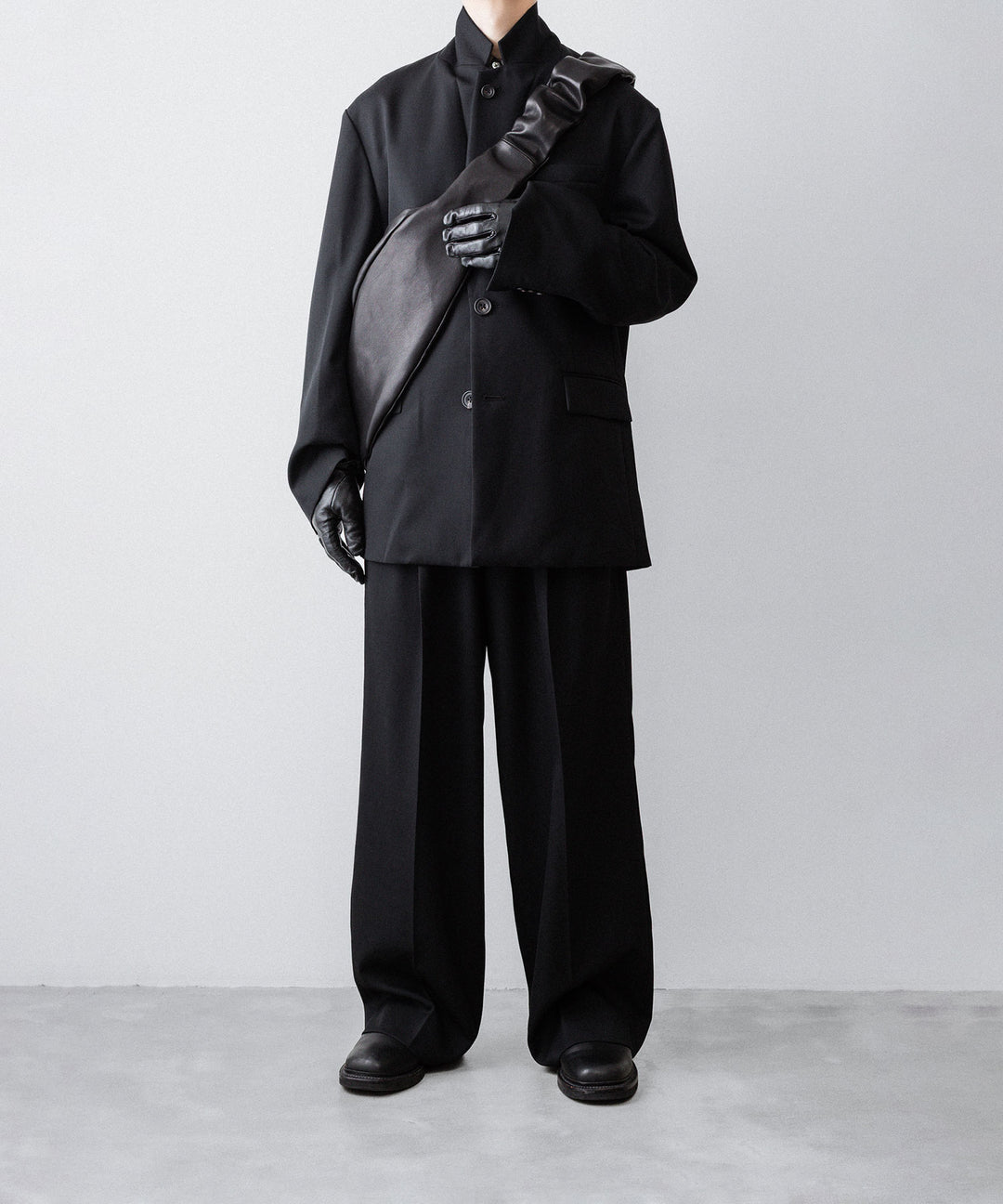 ssstein(シュタイン)のTWIST SHOULDER BAG - BLACKの公式通販サイトsession福岡セレクトショップ