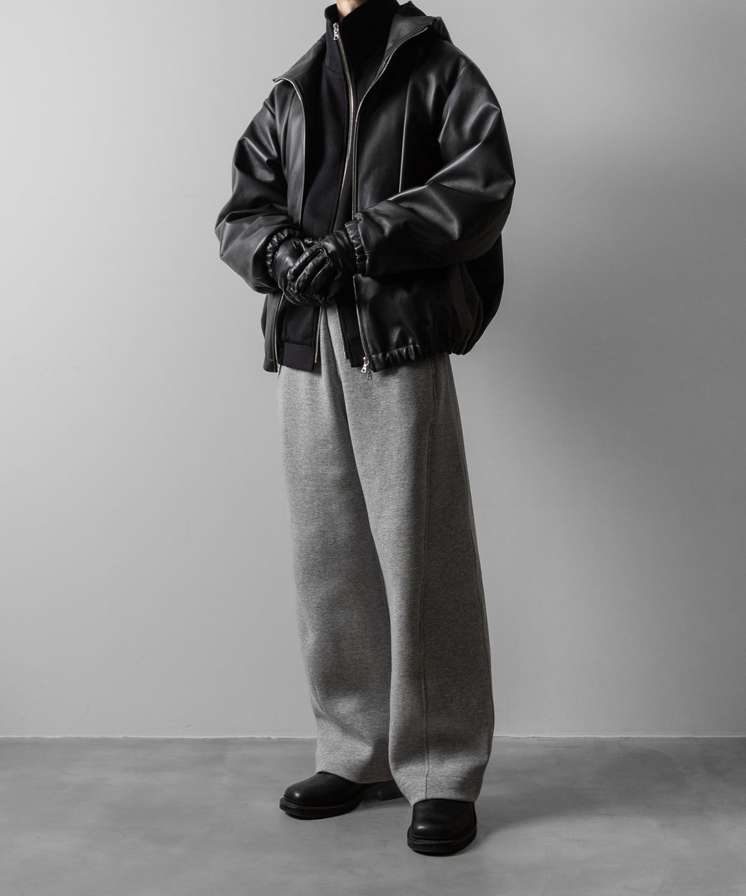ssstein(シュタイン)のLEATHER HOODED SHORT JACKET - DARK CHARCOALの公式通販サイトsession福岡セレクトショップ
