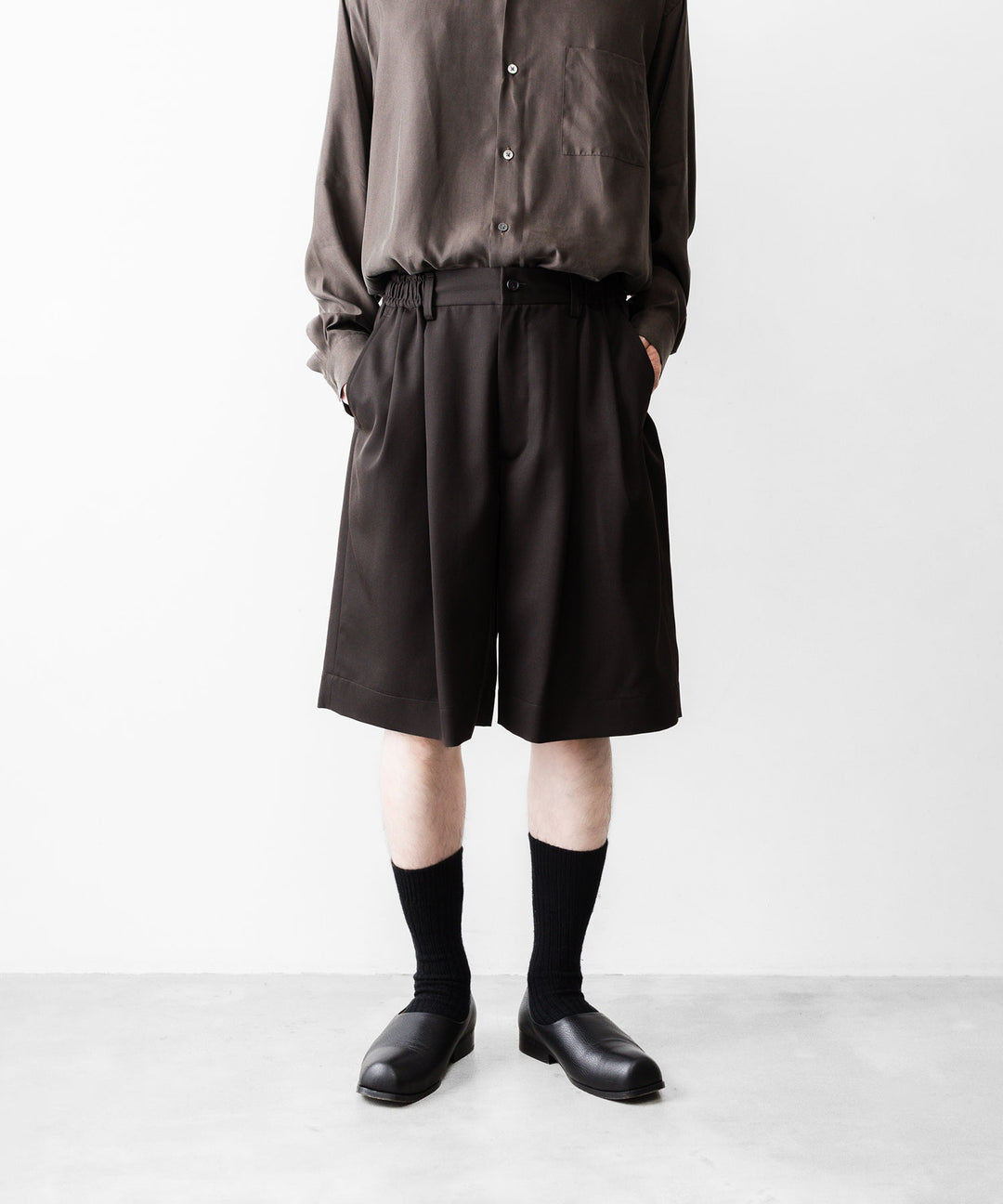 【ssstein】 WIDE EASY SHORT TROUSERS - DARK BROWN