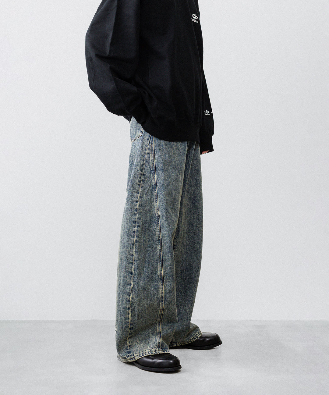 ssstein×UMBRO(シュタイン×アンブロ)のDEFORMATION WIDE DENIM JEANS - INDIGOの公式通販サイトsession福岡セレクトショップ