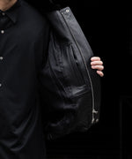 画像をギャラリービューアに読み込む, ssstein(シュタイン)のMOUTON COLLAR SHEEP LEATHER ZIP JACKET - BLACKの公式通販サイトsession福岡セレクトショップ
