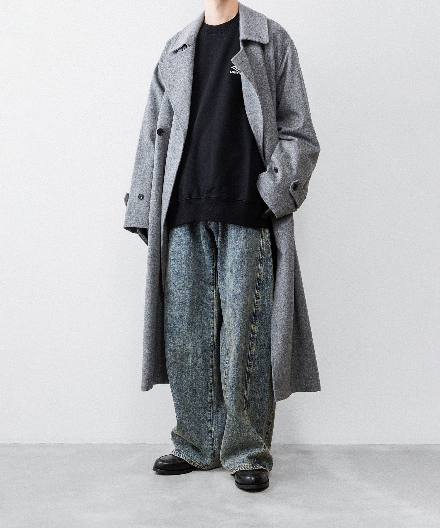 ssstein × UMBRO】DEFORMATION WIDE DENIM JEANS - INDIGO | 公式通販
