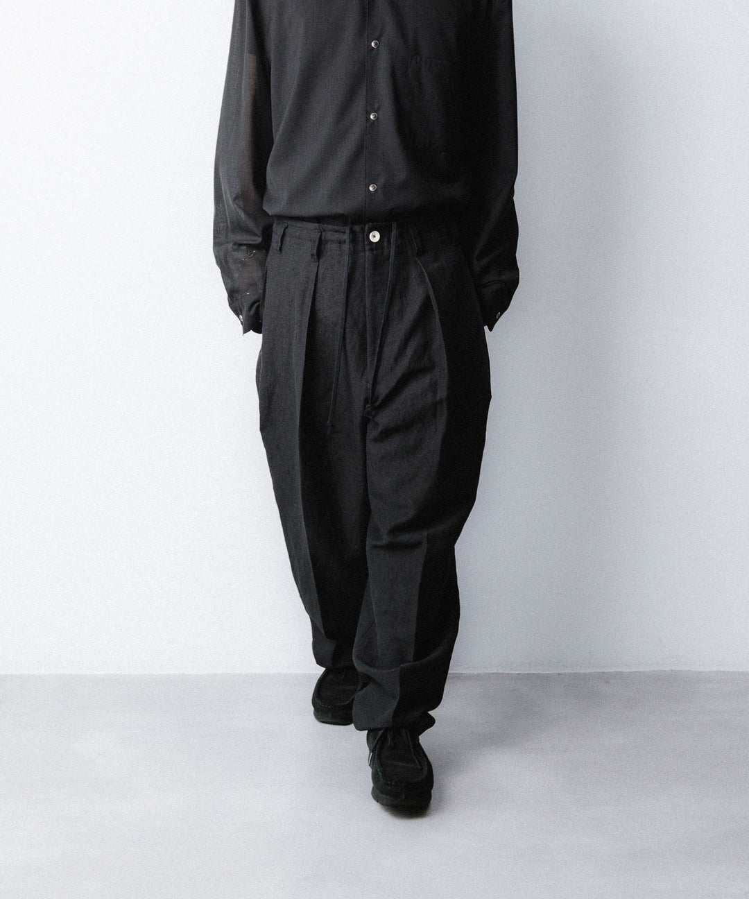 phebus- フィーバスのWOOL LINEN WIDE TAPERED PANTSのBLACK公式通販サイトsession福岡セレクトショップ