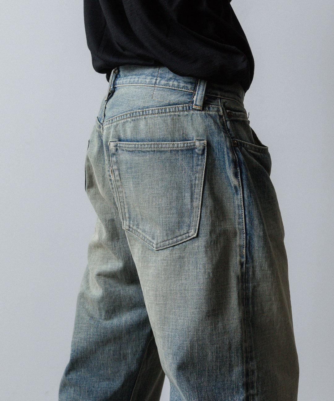 INTÉRIM(インテリム)のSHABBY VINTAGE "1947XX" SHUTTLE DENIM TROUSERS - S.NAVYの公式通販サイトsession福岡セレクトショップ