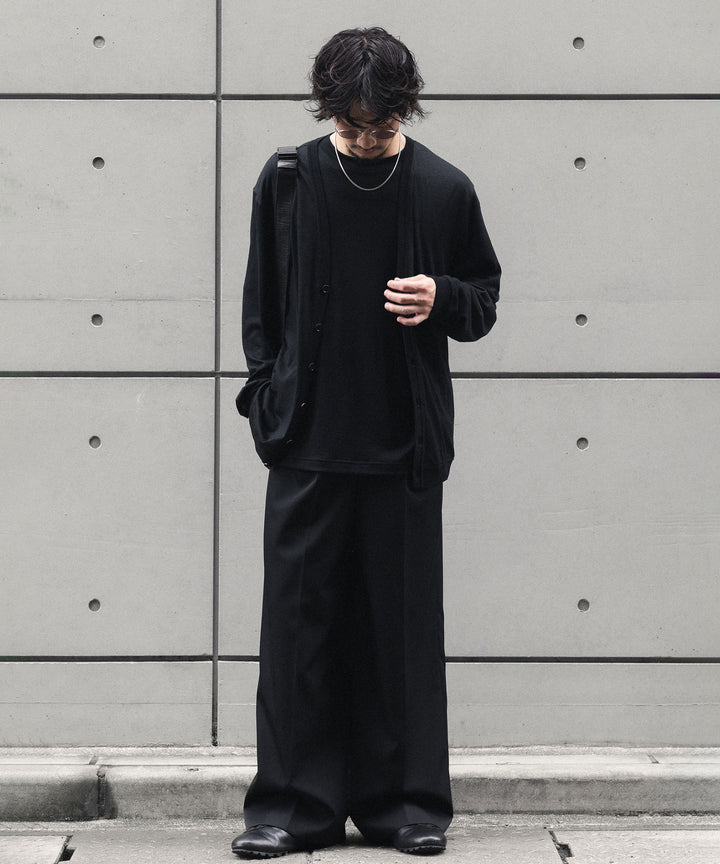 【 WWW 】V-NECK CARDIGAN - BLACK