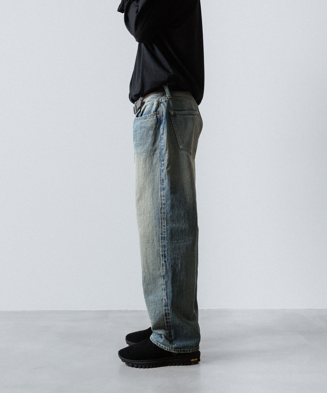 INTÉRIM(インテリム)のSHABBY VINTAGE "1947XX" SHUTTLE DENIM TROUSERS - S.NAVYの公式通販サイトsession福岡セレクトショップ
