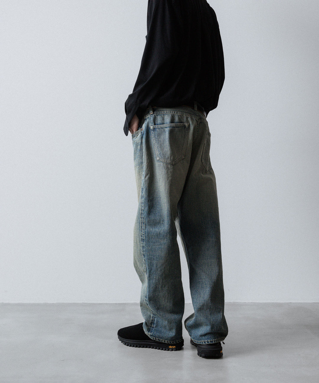 INTÉRIM(インテリム)のSHABBY VINTAGE "1947XX" SHUTTLE DENIM TROUSERS - S.NAVYの公式通販サイトsession福岡セレクトショップ