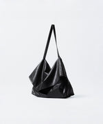 画像をギャラリービューアに読み込む, ATTACHMENT アタッチメントのSYNTHETIC LEATHER SHOULDER BAG - BLACKの公式通販サイトsession福岡セレクトショップ

