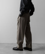 画像をギャラリービューアに読み込む, ssstein(シュタイン)のTWO TUCK EASY TROUSERS - TAUPE BEIGEの公式通販サイトsession福岡セレクトショップ
