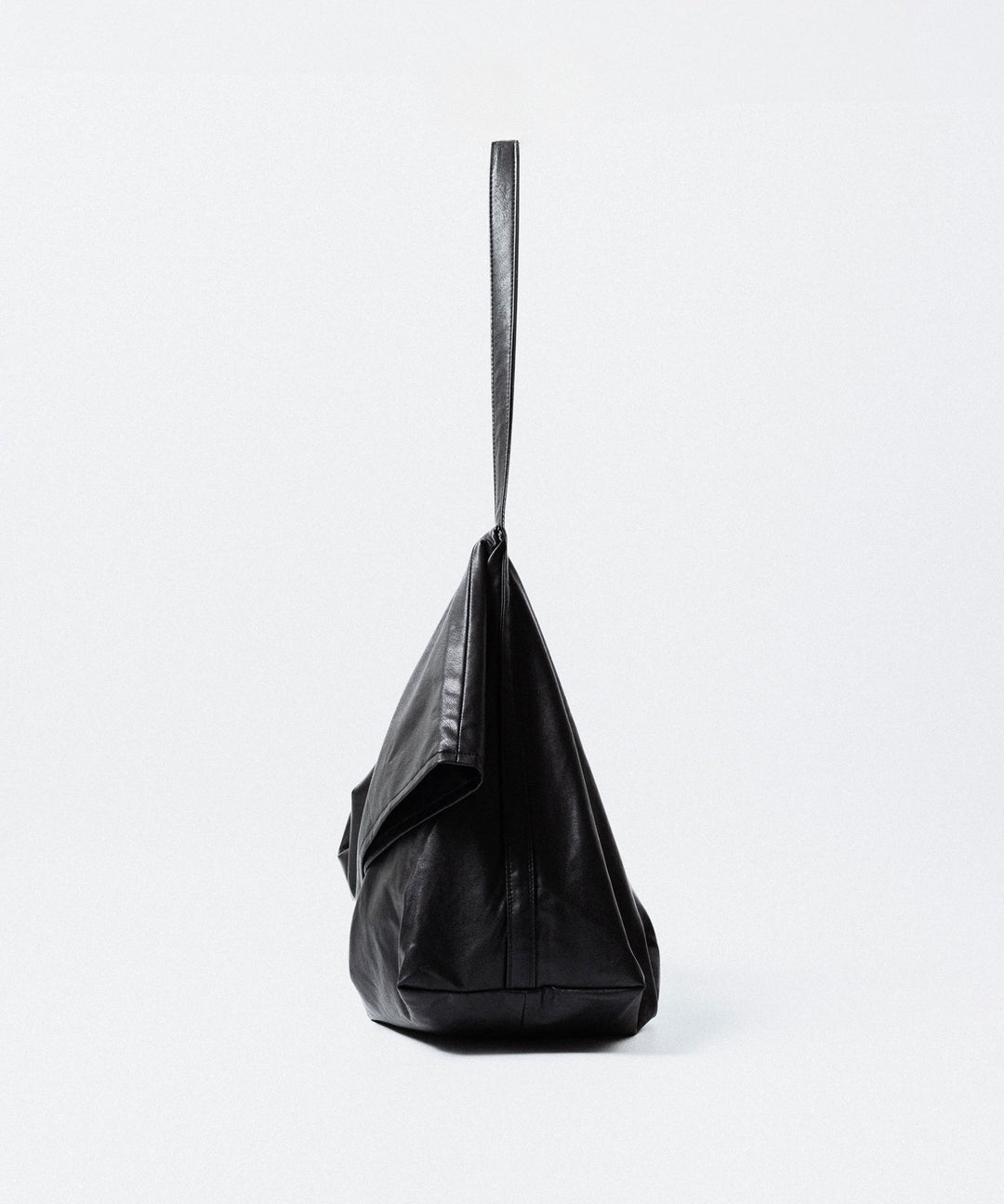 ATTACHMENT アタッチメントのSYNTHETIC LEATHER SHOULDER BAG - BLACKの公式通販サイトsession福岡セレクトショップ