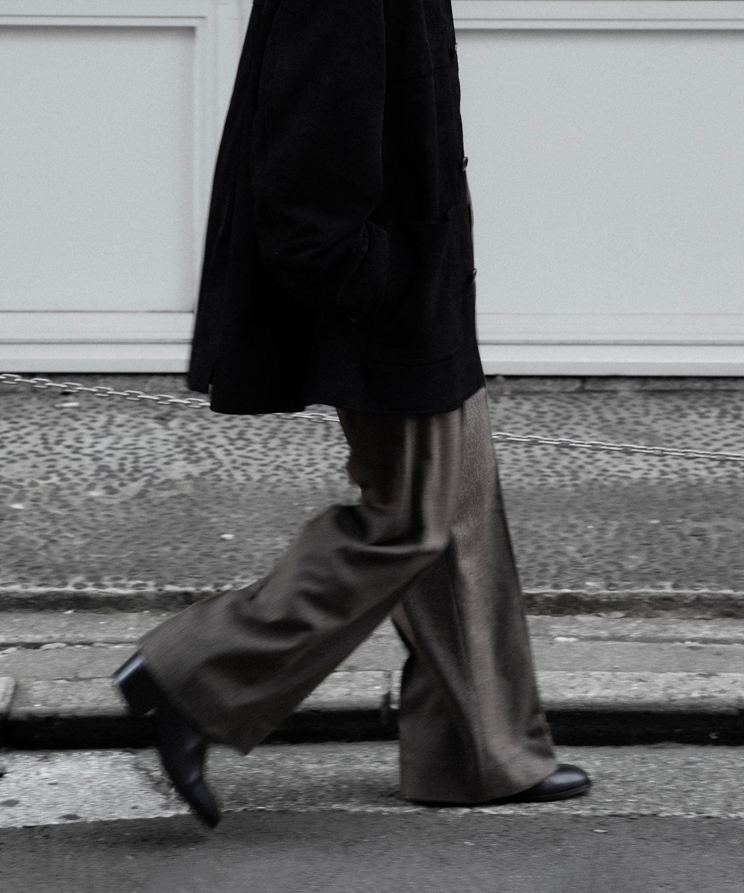 ssstein(シュタイン)のWOOL DOESKIN FLARE TROUSERS - TAUPEの公式通販サイトsession福岡セレクトショップ
