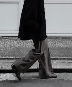 ssstein / シュタイン】WOOL DOESKIN FLARE TROUSERS - TAUPE | 公式
