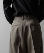 画像をギャラリービューアに読み込む, ssstein(シュタイン)のEXTRA WIDE TROUSERS(2/90 WOOL GABARDINE) - TAUPE BEIGEの公式通販サイトsession福岡セレクトショップ
