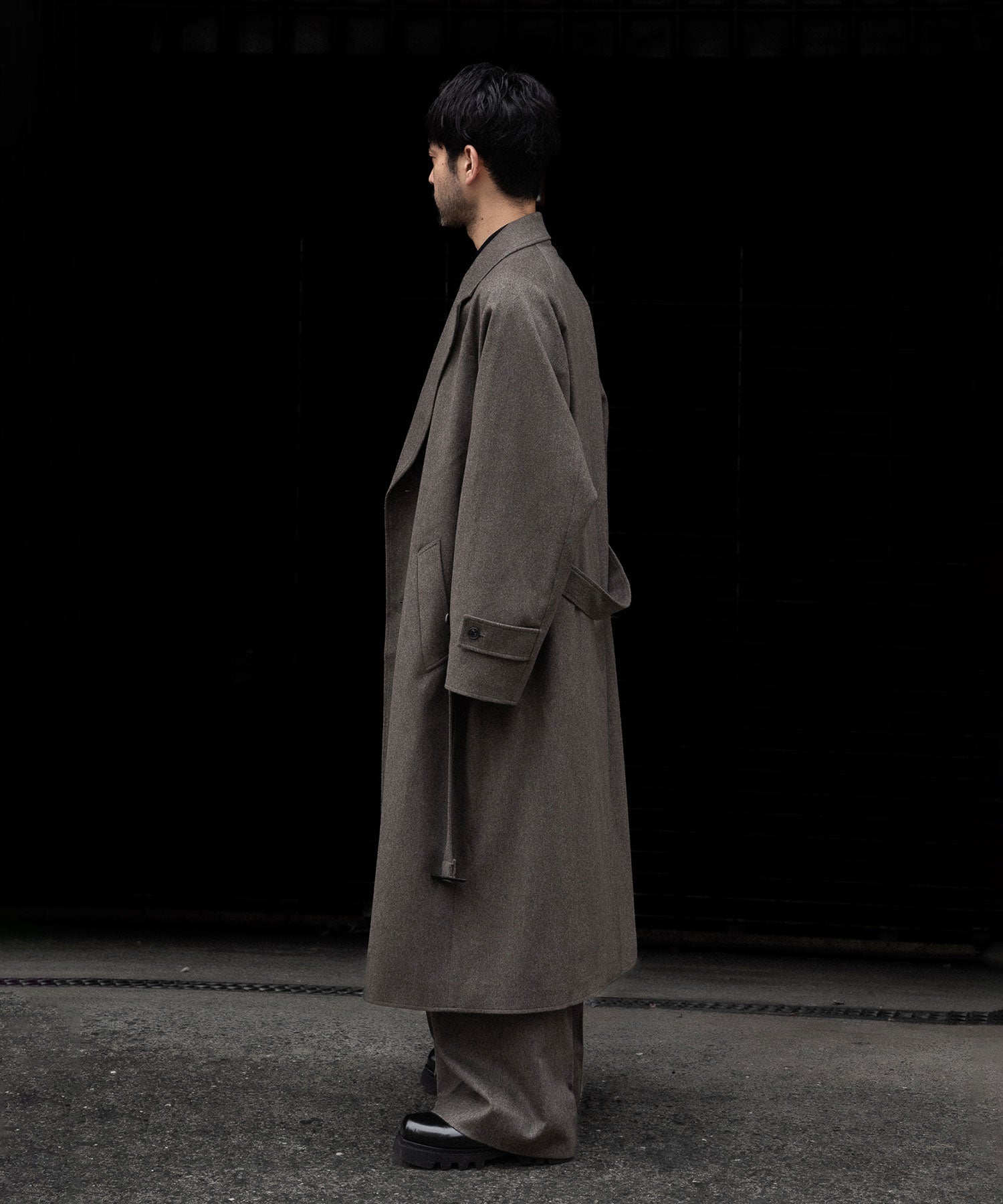 ssstein(シュタイン)のOVERSIZED PEAK LAPEL COAT - TAUPEの公式通販サイトsession福岡セレクトショップ