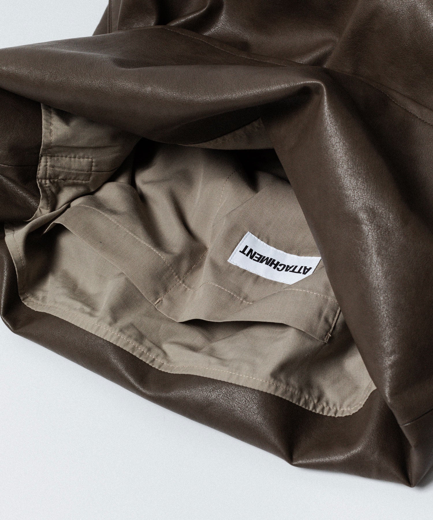 ATTACHMENT アタッチメントのSYNTHETIC LEATHER SHOULDER BAG - D.BROWNの公式通販サイトsession福岡セレクトショップ