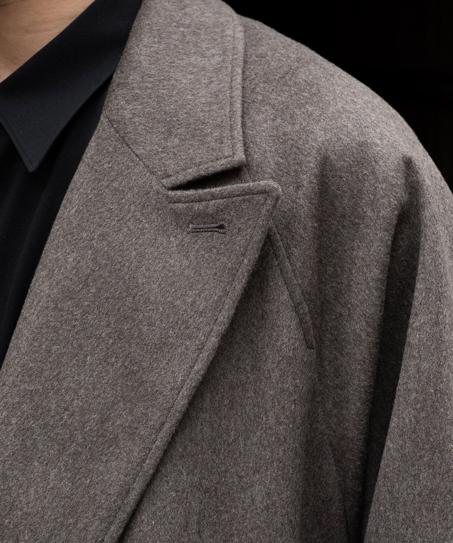 ssstein(シュタイン)のOVERSIZED PEAK LAPEL COAT - TAUPEの公式通販サイトsession福岡セレクトショップ