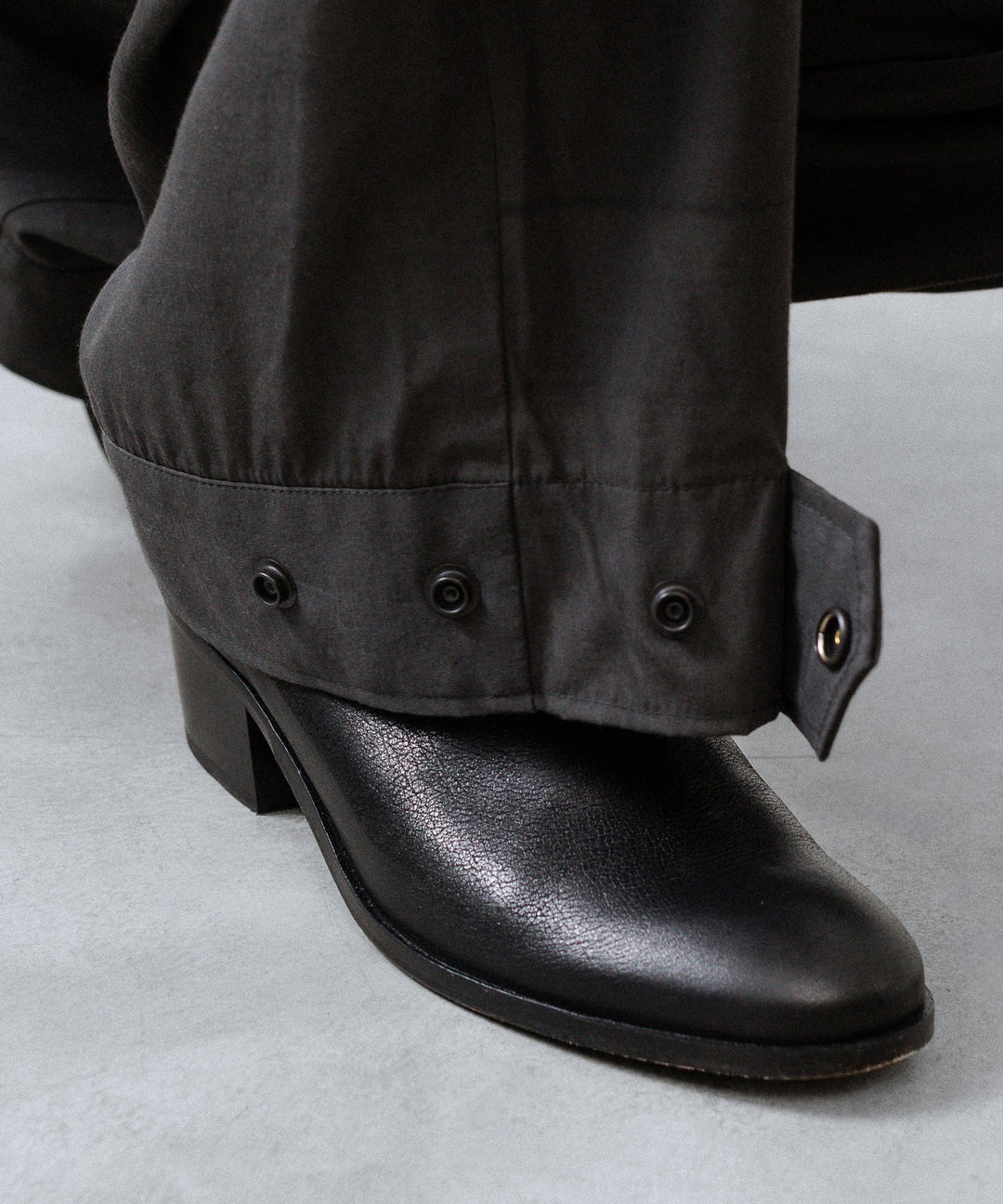 ANTHEM A アンセムエー PIGMENT AND DYE NO-BRAINER CARGO PANTSのDUSTY BLACK公式通販サイトsession福岡セレクトショップ