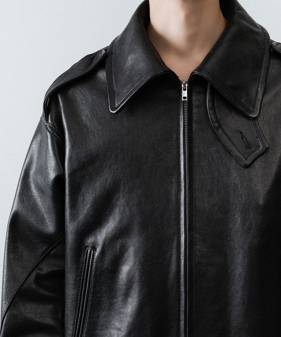 【ANTHEM A】LAMB LEATHER MILITARY BLOUSON - BLACK