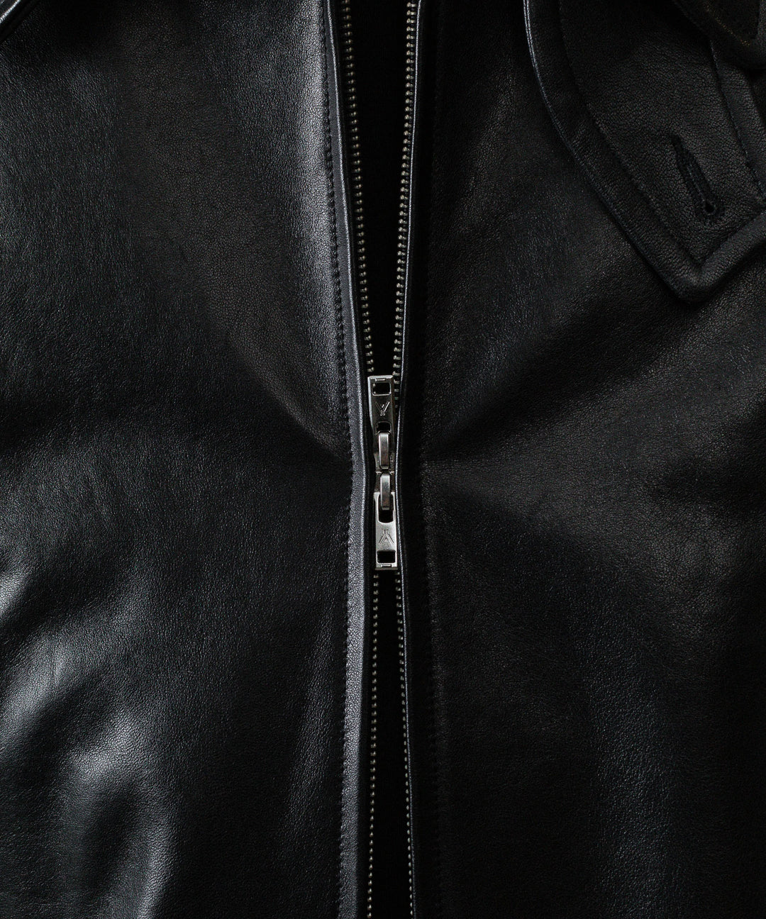 【ANTHEM A】LAMB LEATHER MILITARY BLOUSON - BLACK