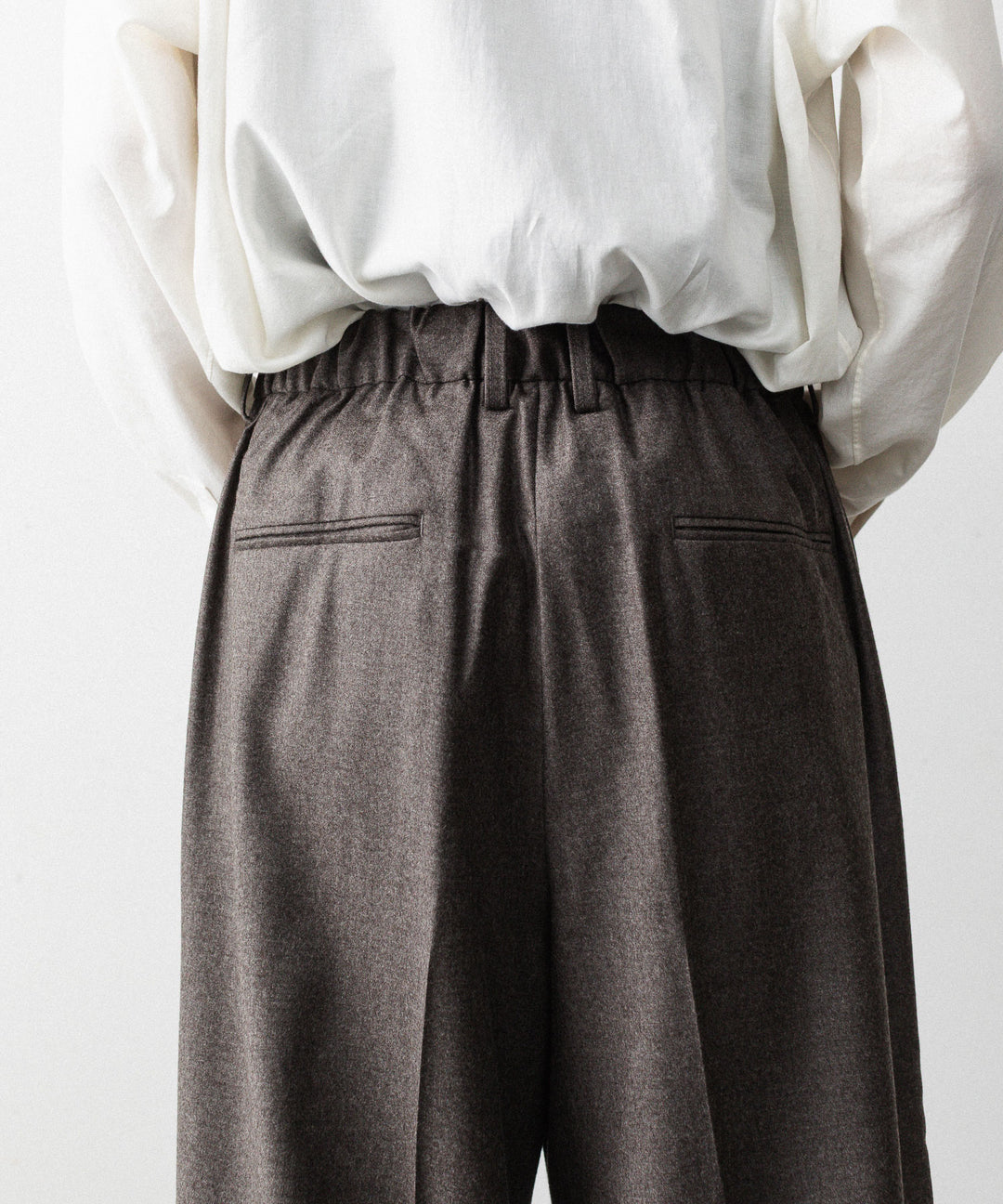 ssstein(シュタイン)のEXTRA FINE WOOL EASY LONG WIDE TROUSERS - CHARCOAL BROWNの公式通販サイトsession福岡セレクトショップ