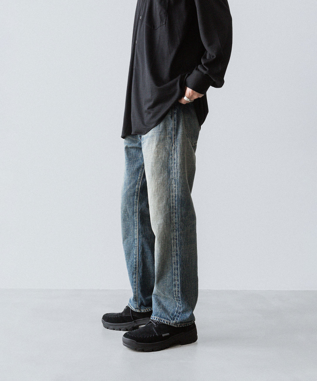 INTÉRIM(インテリム)のCLASSIC VINTAGE "1947XX" SHUTTLE DENIM TROUSERS - C.NAVYの公式通販サイトsession福岡セレクトショップ