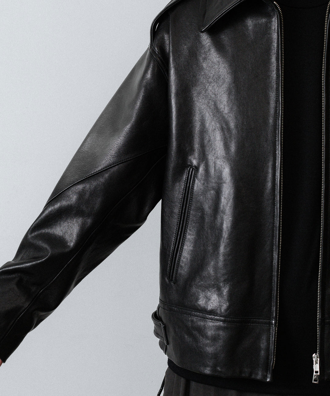 【ANTHEM A】LAMB LEATHER MILITARY BLOUSON - BLACK