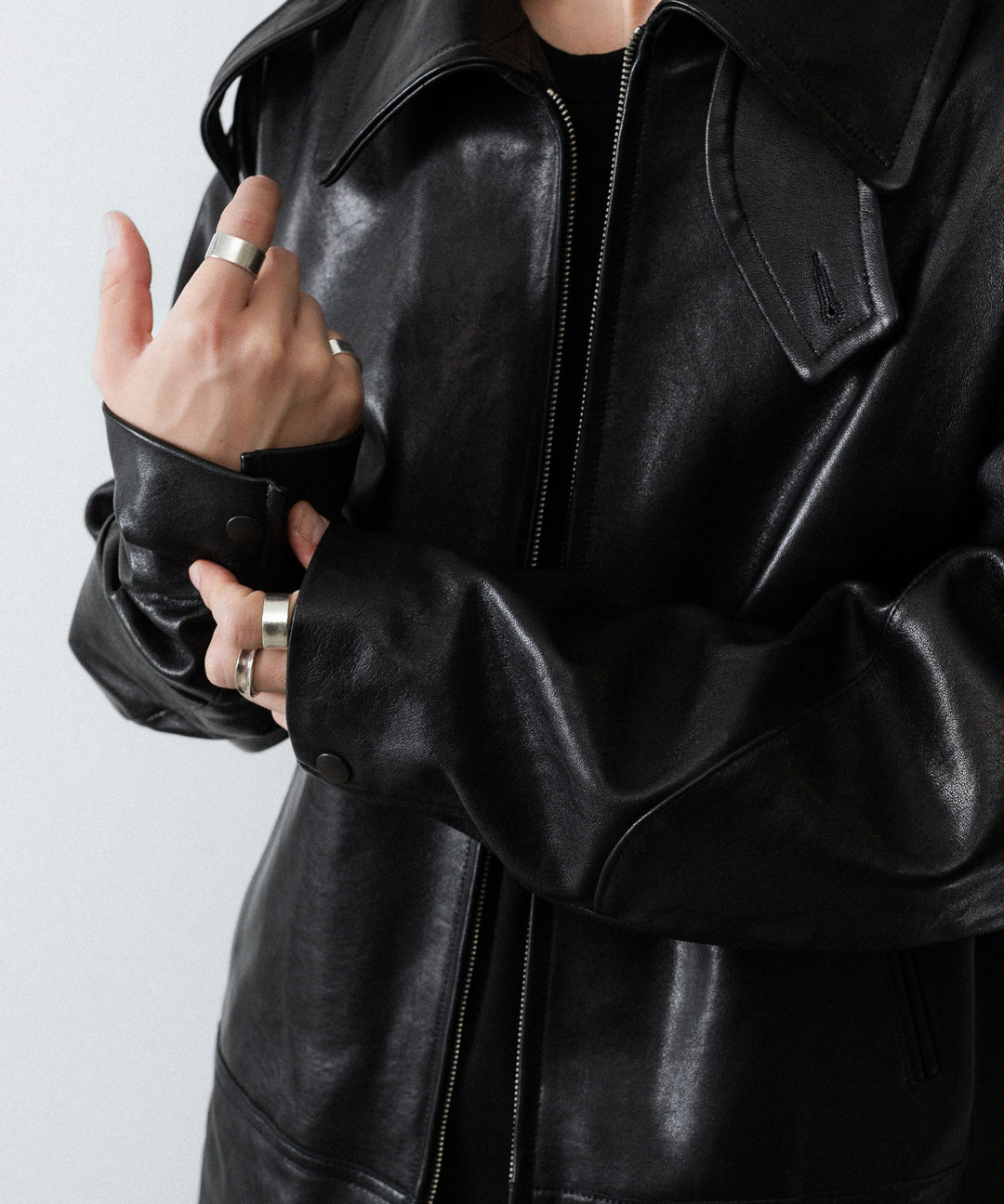 【ANTHEM A】LAMB LEATHER MILITARY BLOUSON - BLACK