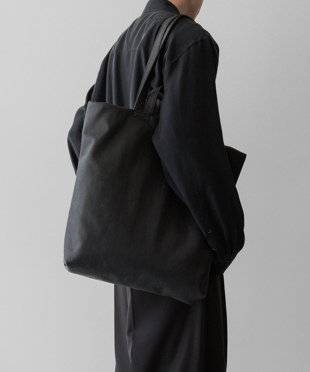 【KaILI】カイリ 2D4H TOTE UN - BLACK sessionセッション福岡セレクトショップ 公式通販サイト