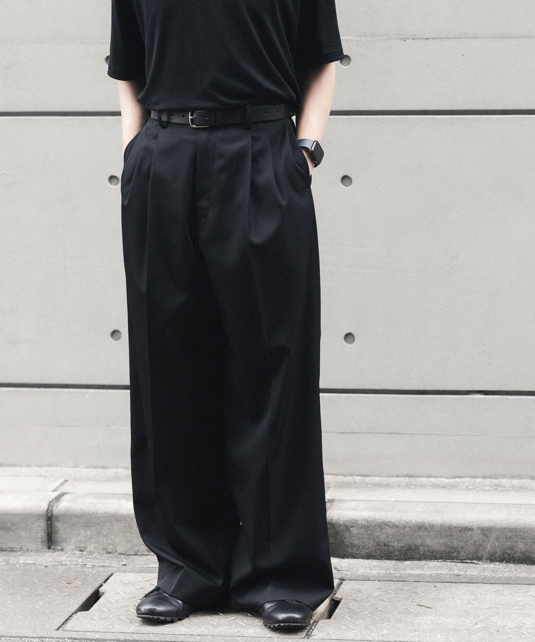 【ssstein】 LONG WIDE TROUSERS - BLACK