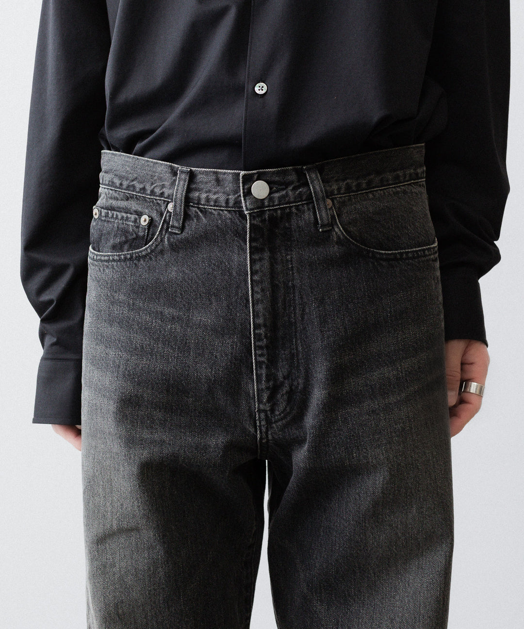 ssstein(シュタイン)のTWIST CUT DENIM JEANS - BLACKの公式通販サイトsession福岡セレクトショップ