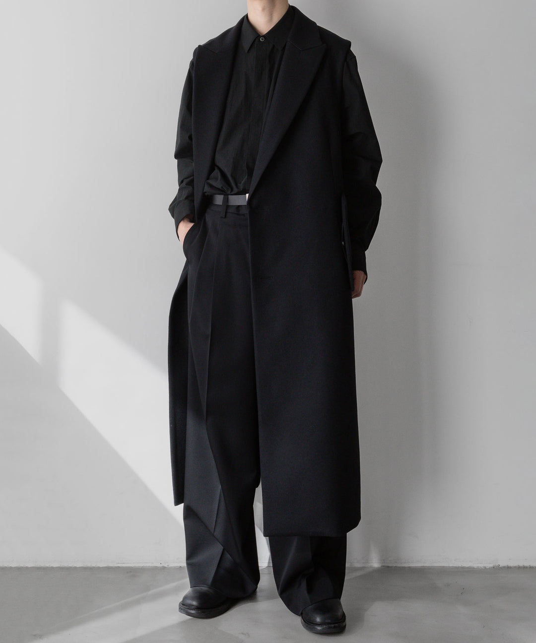 【stein】シュタイン 24ss NO SLEEVE LONG COAT - BLACK (MELTON) sessionセッション福岡セレクトショップ 公式通販サイト