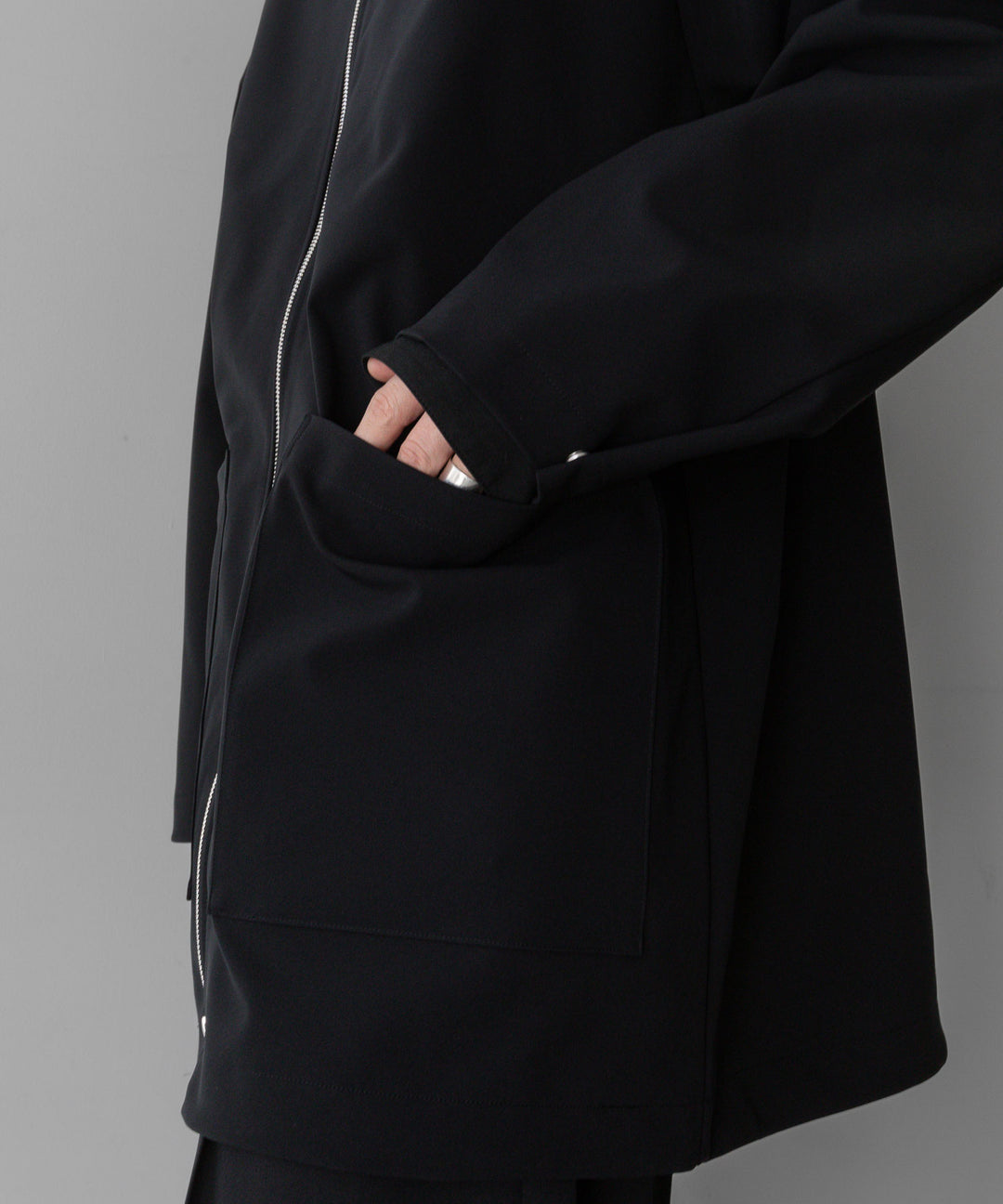 【stein】シュタイン24ss REVERSIBLE HOODED COAT - BLACK sessionセッション福岡セレクトショップ 公式通販サイト 