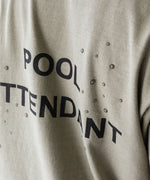 画像をギャラリービューアに読み込む, paratrait(パラトレイト)のPOOL ATTENDANT T - KHAKI の公式通販サイトsession福岡セレクトショップ
