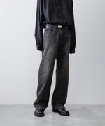 画像をギャラリービューアに読み込む, ssstein(シュタイン)のTWIST CUT DENIM JEANS - BLACKの公式通販サイトsession福岡セレクトショップ
