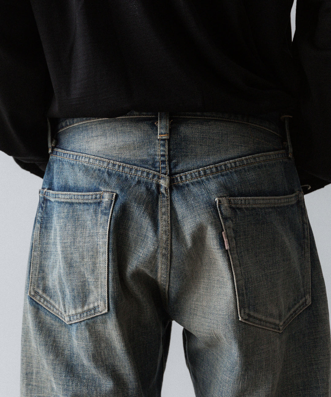 INTÉRIM(インテリム)のCLASSIC VINTAGE "1947XX" SHUTTLE DENIM TROUSERS - C.NAVYの公式通販サイトsession福岡セレクトショップ