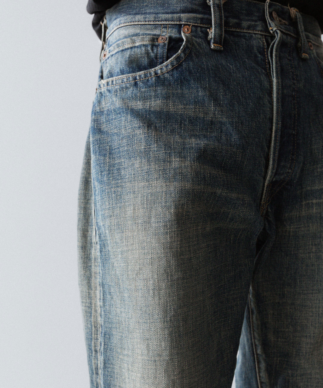INTÉRIM(インテリム)のCLASSIC VINTAGE "1947XX" SHUTTLE DENIM TROUSERS - C.NAVYの公式通販サイトsession福岡セレクトショップ