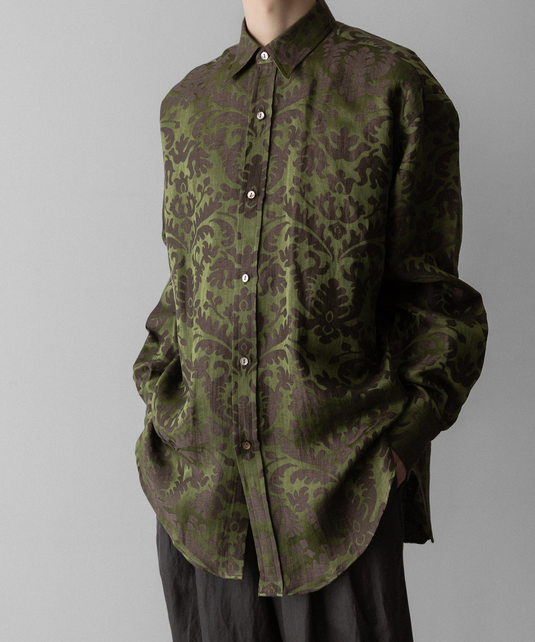 INTÉRIM(インテリム)のHYPER BIG LINEN SILK JACQUARD POCKETLESS DRESS WESTERN SHIRT - CHIVE JQ公式通販サイトsession福岡セレクトショップ