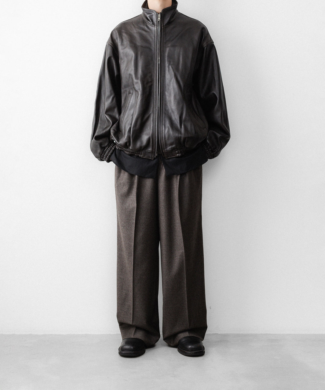 ssstein(シュタイン)のSHEEP LEATHER STAND COLLAR JACKET - VINTAGE BLACKの公式通販サイトsession福岡セレクトショップ