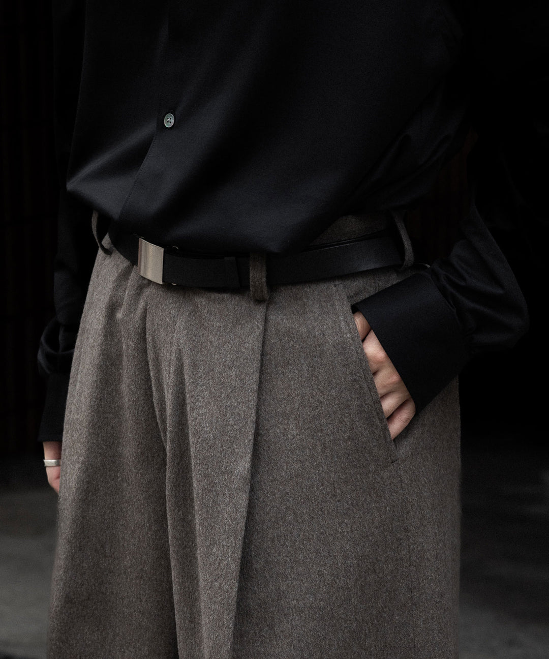ssstein(シュタイン)のWOOL DOESKIN EXTRA WIDE TROUSERS - TAUPEの公式通販サイトsession福岡セレクトショップ