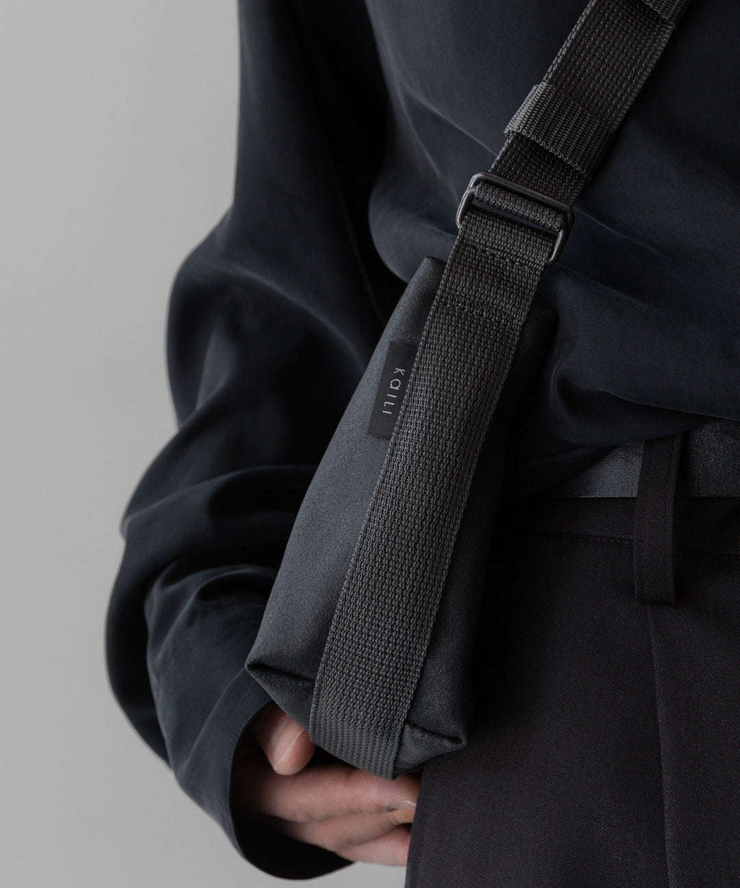 KaILI - カイリのIREKO POUCH UN "SMALL" - BLACK 公式通販サイトsession福岡セレクトショップ