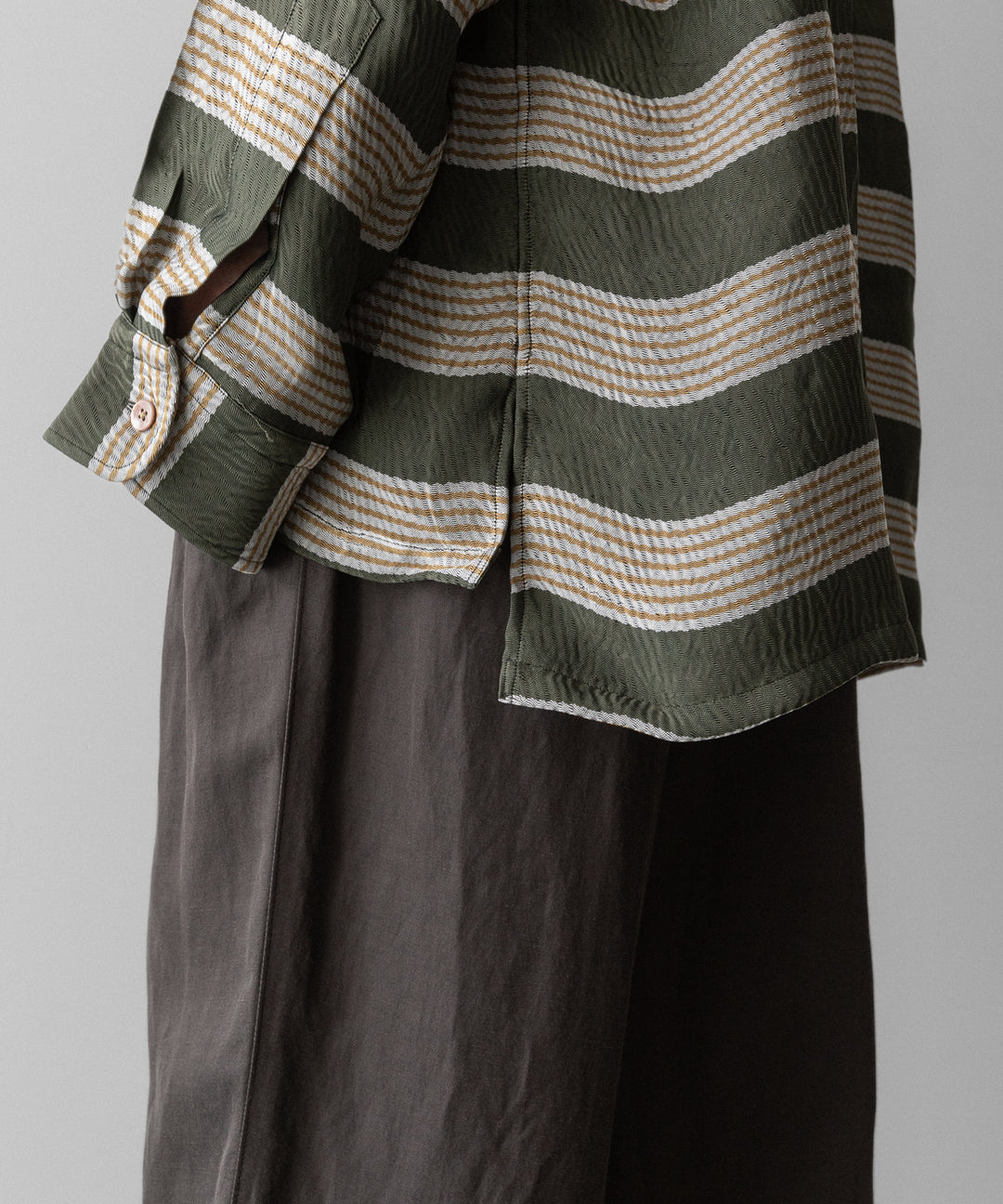 INTÉRIM(インテリム)のHYPER BIG VISCOSE STRIPE 60s OPEN COLLAR SHIRT - GREEN STRIPE公式通販サイトsession福岡セレクトショップ